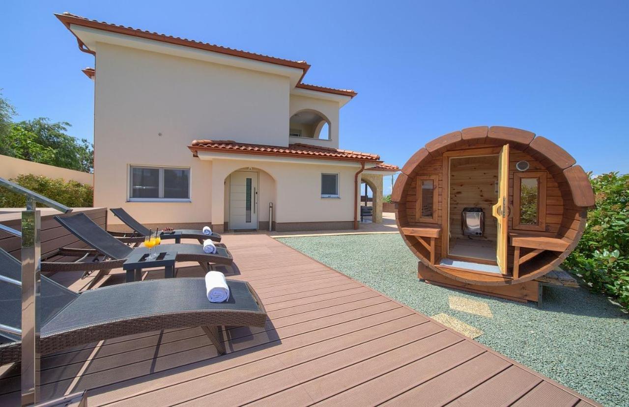 Holiday House Sea & Sun Residence Rasopasno 外观 照片