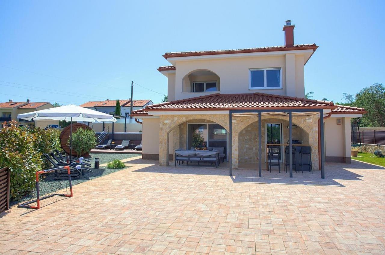 Holiday House Sea & Sun Residence Rasopasno 外观 照片