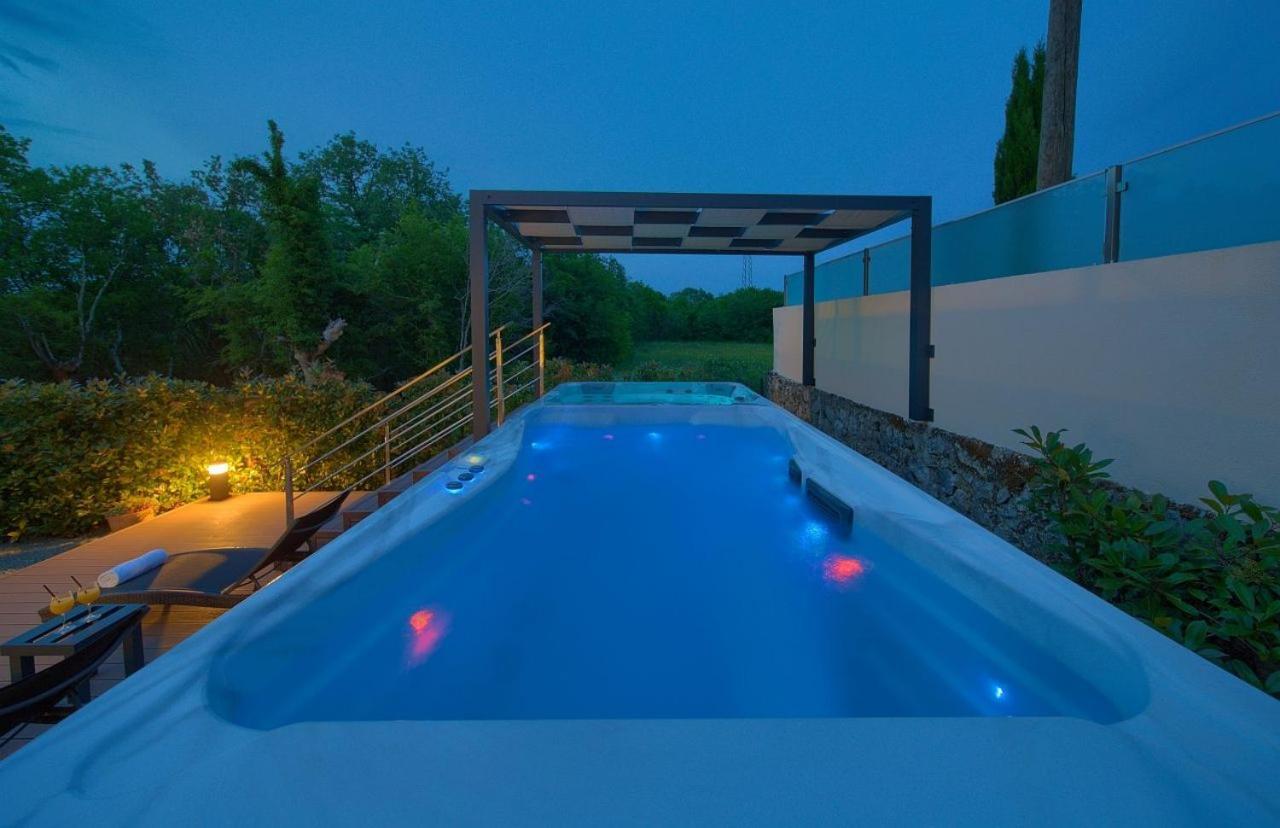 Holiday House Sea & Sun Residence Rasopasno 外观 照片